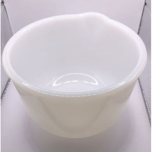 Vintage SunBeam Mixmaster Bowl Glasbake 15 MilkGlass With Spout 6.75”x4”